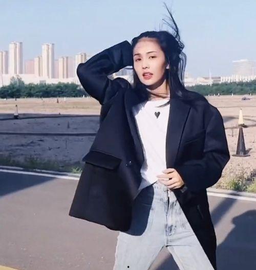 白鹿服装爆料最新视频,揭秘时尚潮流新趋势